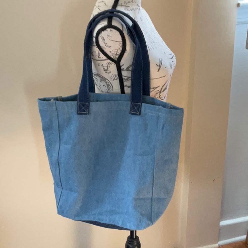 Bloomingdale’s Jean Bag - Picture 2 of 5